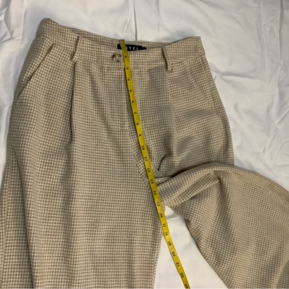 Checkered Wide-Leg Pants - Picture 11 of 13